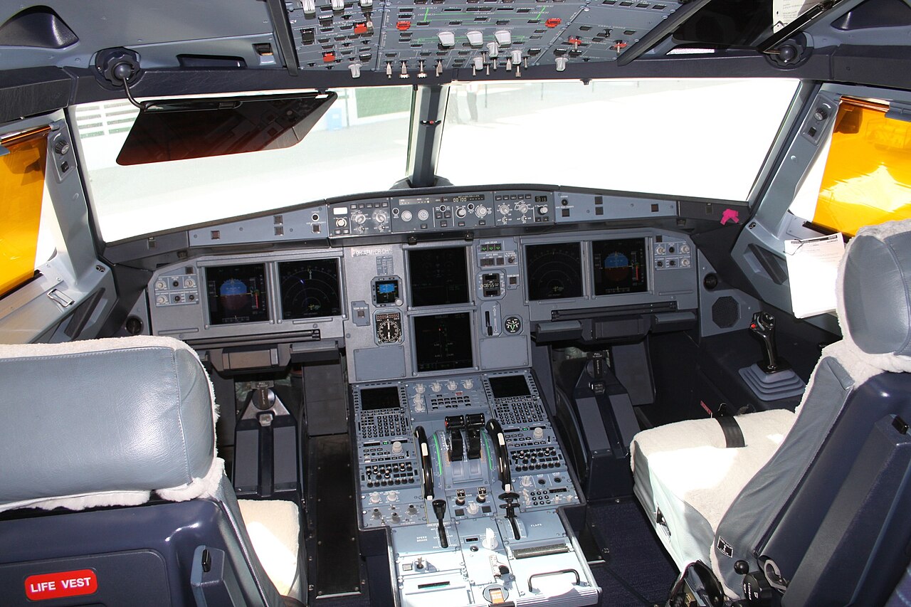 B-6186 (Airbus A318)